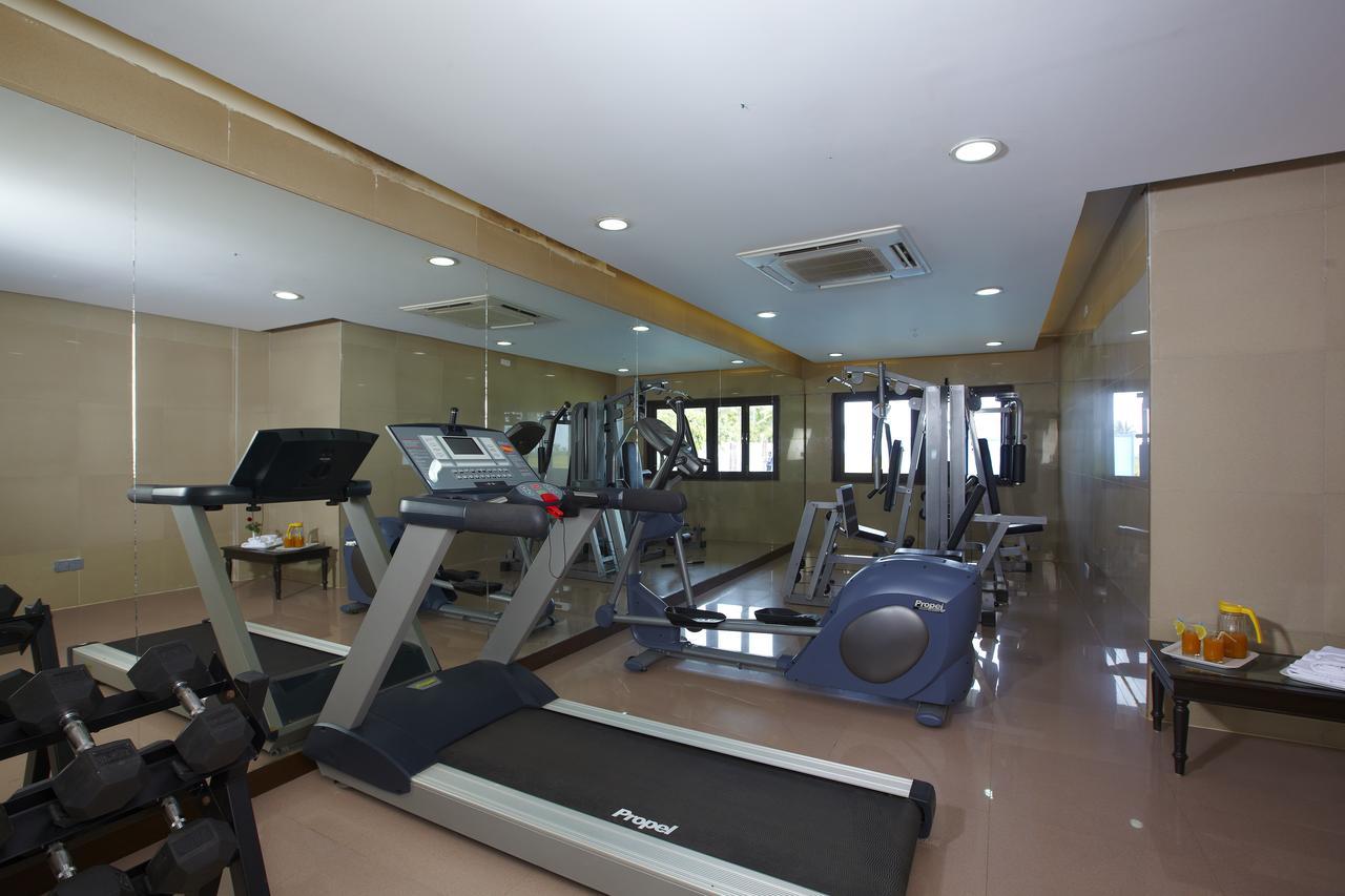 Rns Golf Resort & Nature Cure Centre Māvalli Екстериор снимка